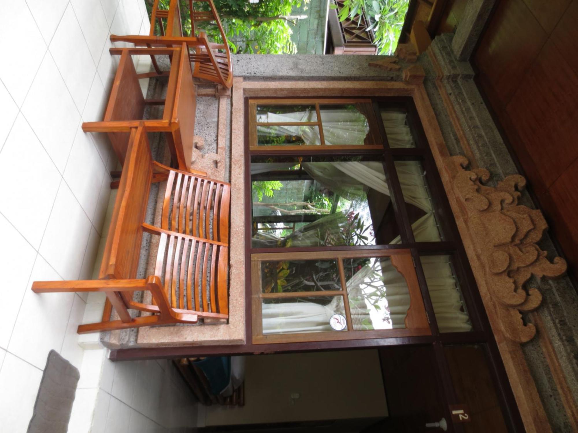 Paradise Palm Beach Bungalows And Dive Center Tulamben Esterno foto