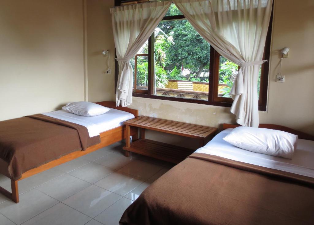 Paradise Palm Beach Bungalows And Dive Center Tulamben Camera foto